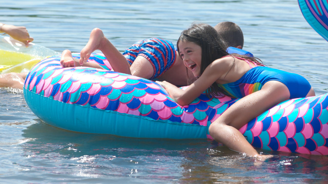 Keen Lake Camping & Cottage Resort Image # 3